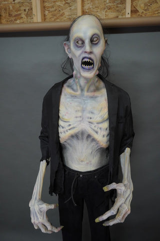 Giant Ghoul Character Prop