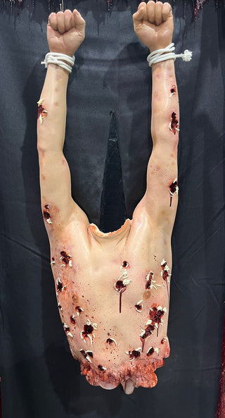 Maggot Holes Olly Photo Op