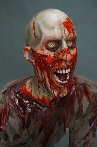 Crawling Zombie Zack Figure