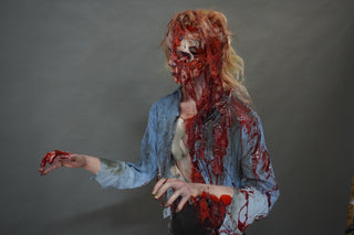 Zoe Zombie Figure
