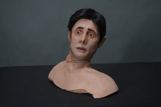 Twisted Neck Joe Head Prop
