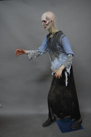 Death Nell Zombie Figure