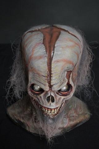 Duggery the Living Skull Head