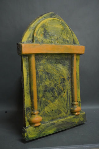 Blacklight Large Columns Headstone Prop