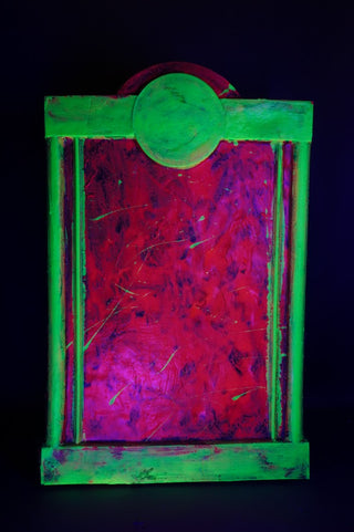 Blacklight Shoulder Headstone Prop