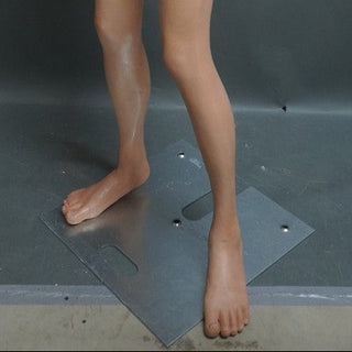 Add Leg Armature and Weighted Base Plate