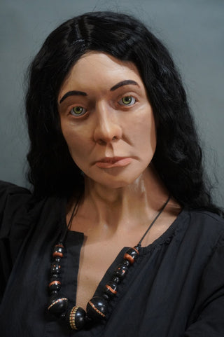 Standing Dura Lucy Body with Poseable Arms