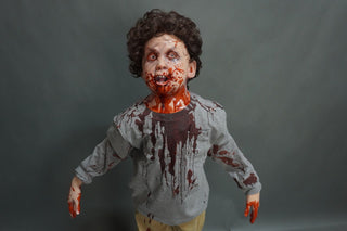 Posessed Attack Small Child Poseable Figure