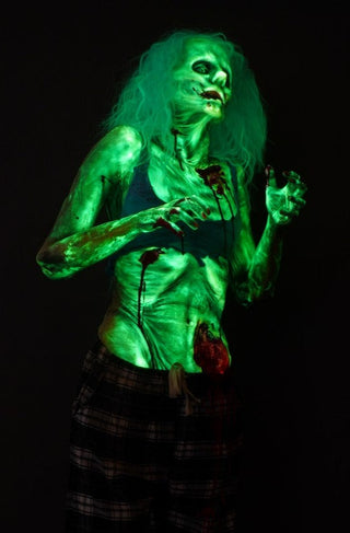 Standing Glow Ghoul Luttra