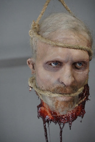 Hanging Joaquin Head