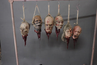 Hanging Romeo Head