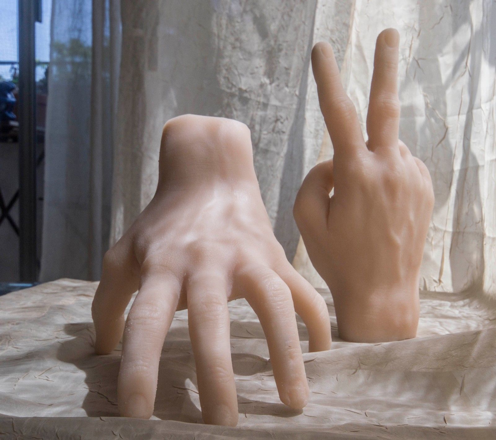 Poseable Slender Silicone Hand Unpainted – Dapper Cadaver Props