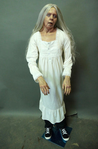Elderly Edith Figure